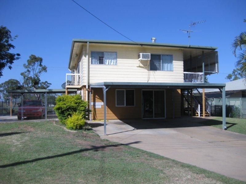 18 Jackson Avenue, Moranbah QLD 4744