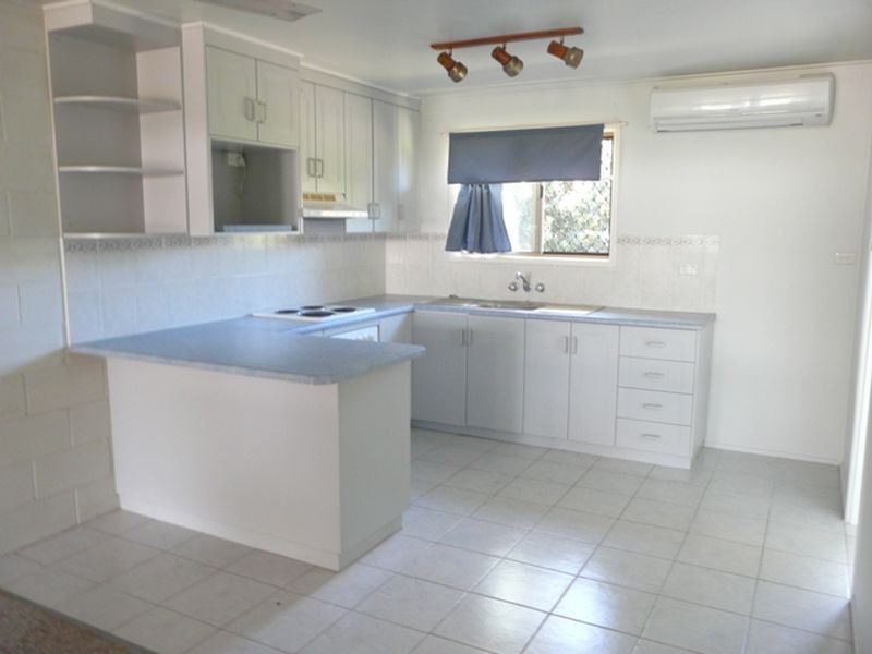 2/8 Annmore Street, Andergrove QLD 4740