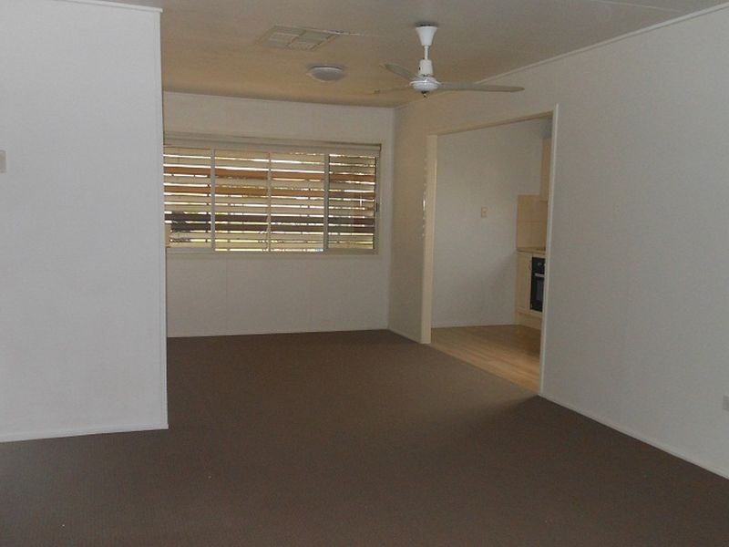 21 Archer Drive, Moranbah QLD 4744