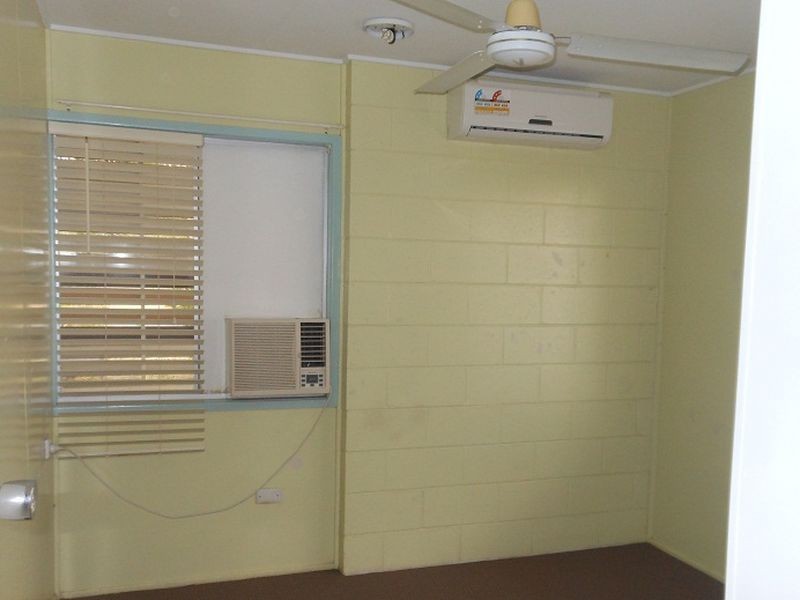 21 Archer Drive, Moranbah QLD 4744