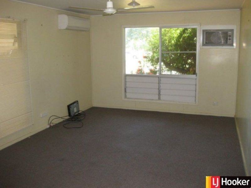 162 Mills Avenue, Moranbah QLD 4744
