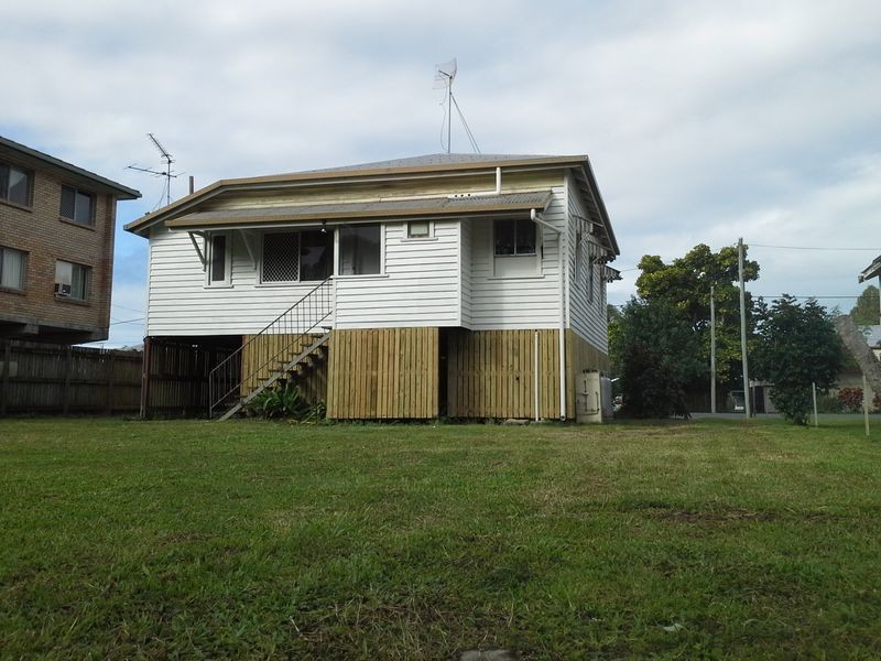 12 English Street, South Mackay QLD 4740