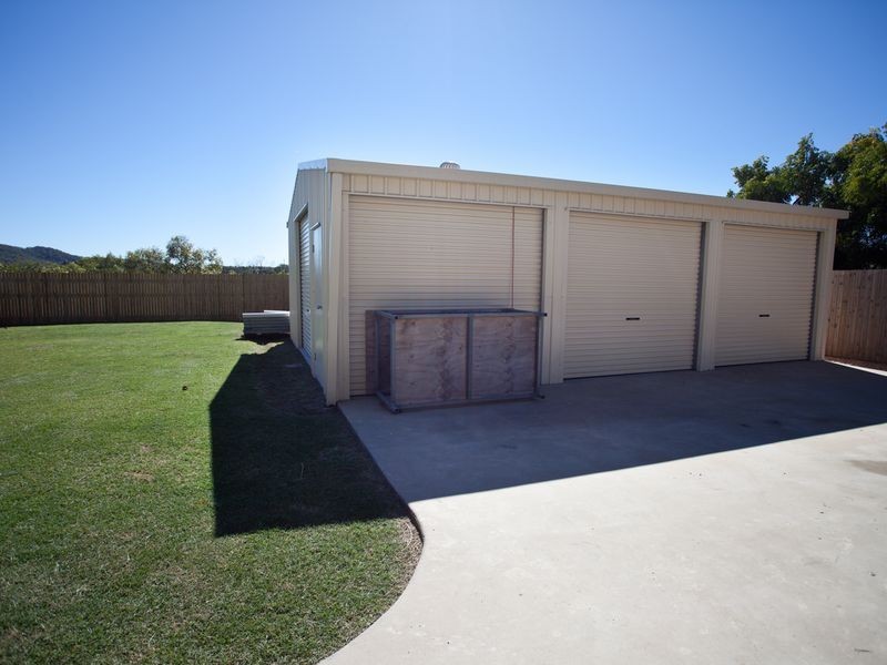 12 Morris Street, Campwin Beach QLD 4737