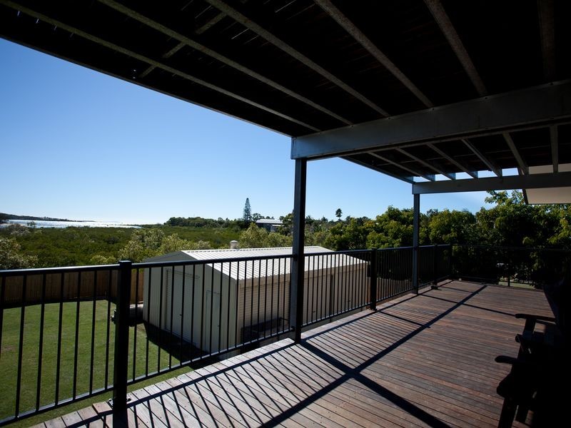 12 Morris Street, Campwin Beach QLD 4737