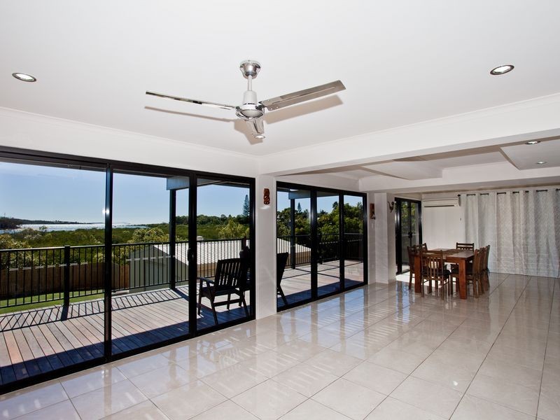 12 Morris Street, Campwin Beach QLD 4737