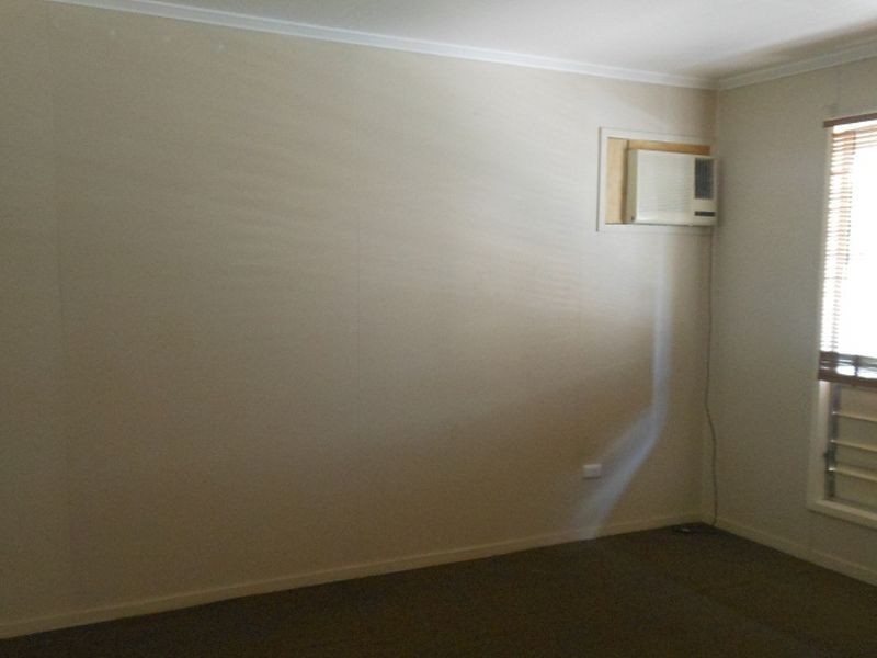 14 KENNEDY DRIVE, Moranbah QLD 4744