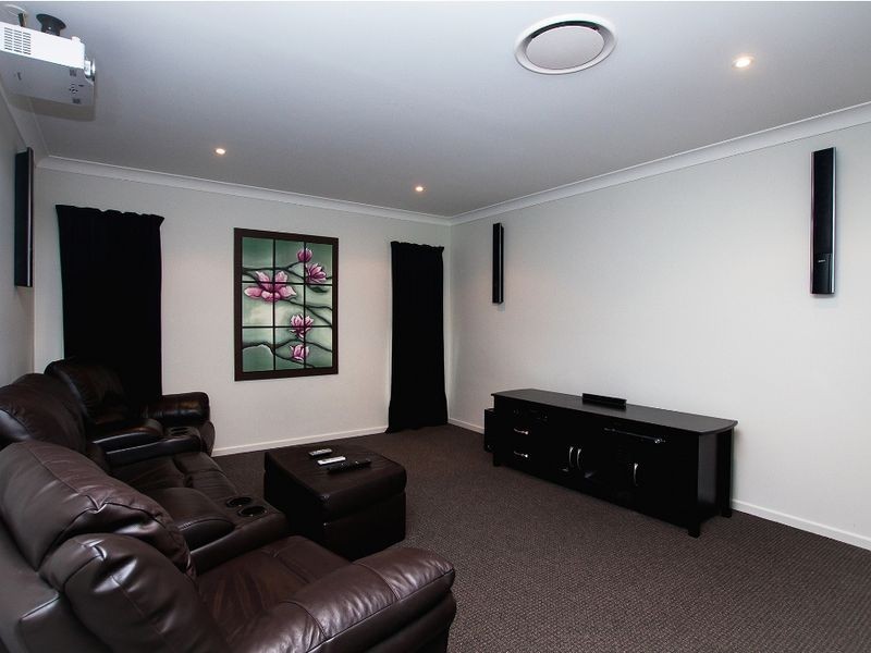 2 Rutland Place, Marian QLD 4753