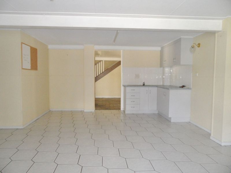 8 Wilga Court, Beaconsfield QLD 4740