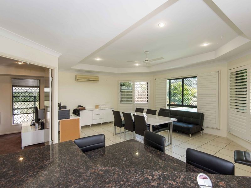 4 McLaren Court, Glenella QLD 4740