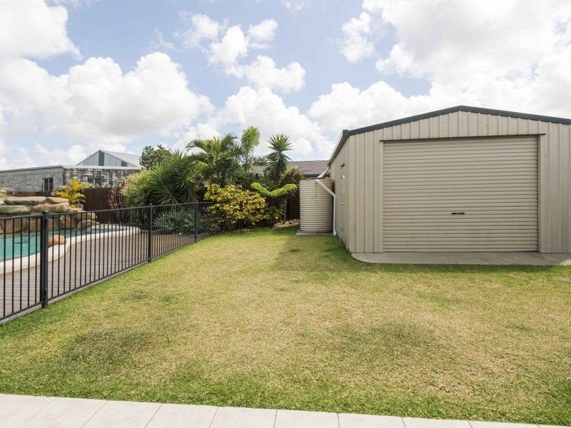 4 McLaren Court, Glenella QLD 4740