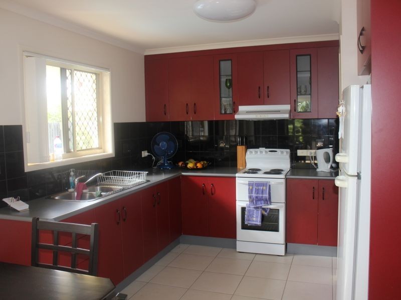 4 Warner Street, West Mackay QLD 4740