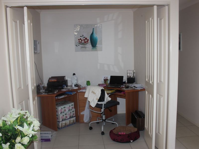 4 Warner Street, West Mackay QLD 4740