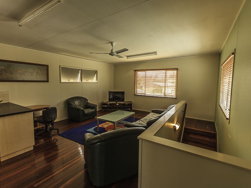 7 Mcginn Street, West Mackay QLD 4740