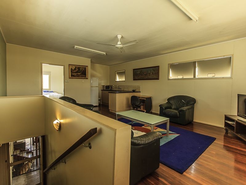 7 Mcginn Street, West Mackay QLD 4740