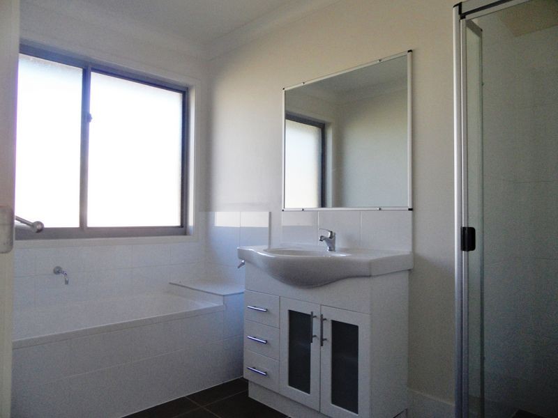 97 Mcgrath Street, Ooralea Waters, Bakers Creek QLD 4740