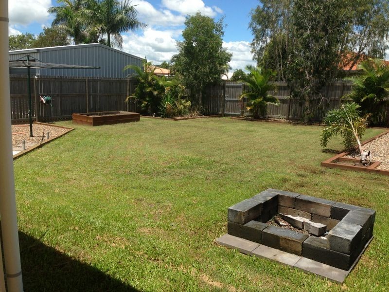 19 Collett court, Marian QLD 4753