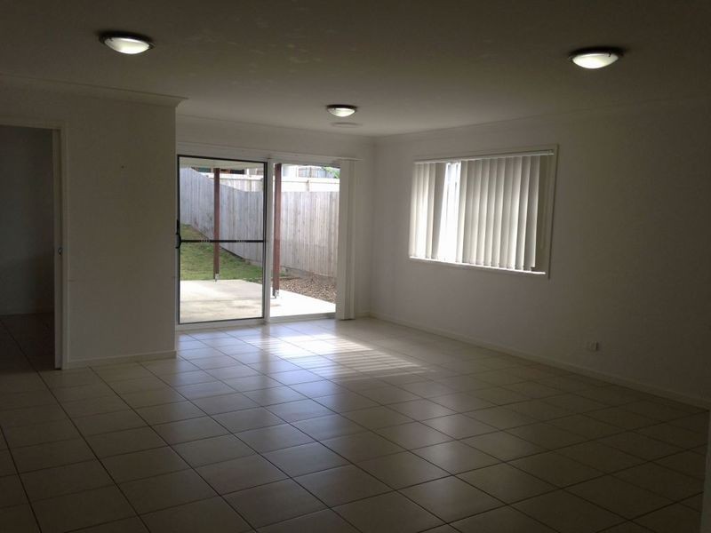5 Majesty Street, Rural View QLD 4740