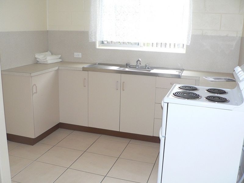 2/62 Carlyle Street, Mackay QLD 4740