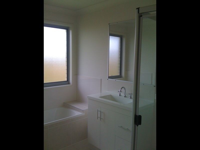 11 Lawrence Street, Walkerston QLD 4751