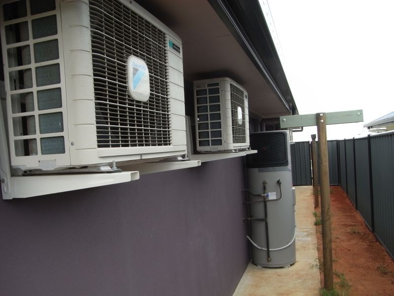 15 Turvey Court, Moranbah QLD 4744