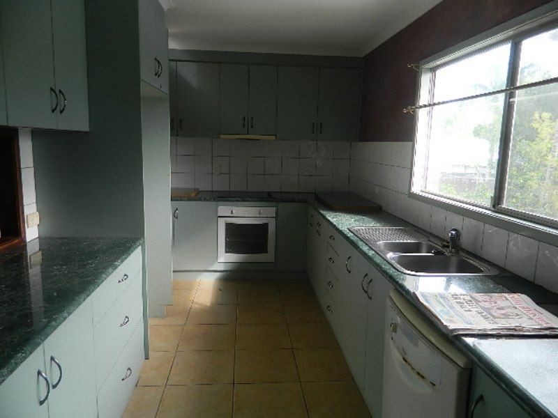 21 Barton Street, West Mackay QLD 4740