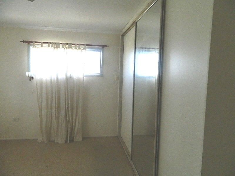 21 Barton Street, West Mackay QLD 4740