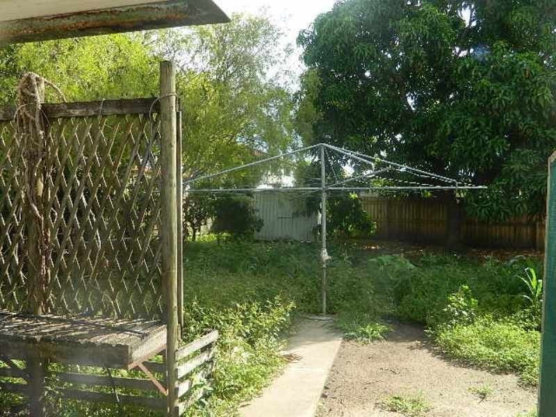21 Barton Street, West Mackay QLD 4740