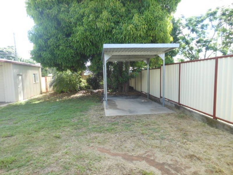15 Fraser Street, Moranbah QLD 4744