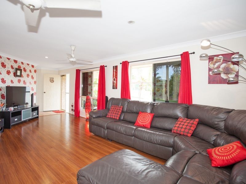 21 Botha Street, Blacks Beach QLD 4740