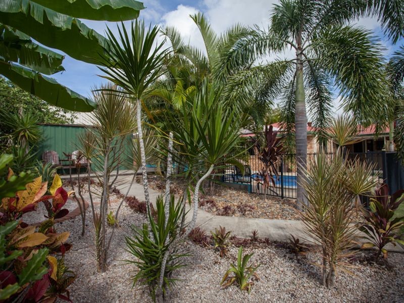 21 Botha Street, Blacks Beach QLD 4740