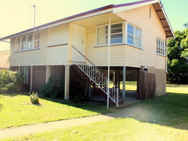 4 Smith Street, West Mackay QLD 4740