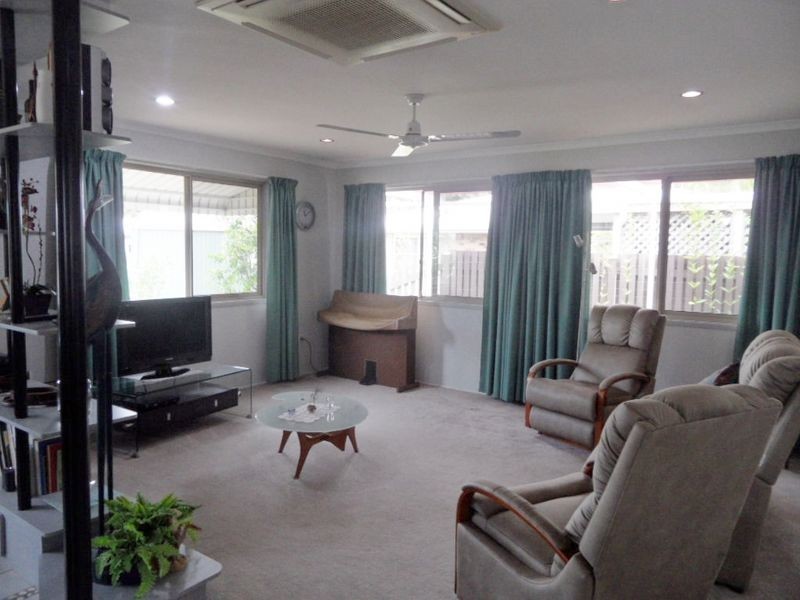 9 Jason Street, Andergrove QLD 4740