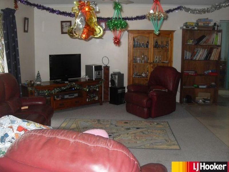 15 Thompson Street, West Mackay QLD 4740