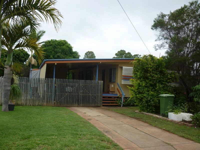 9 Mackay Street, Moranbah QLD 4744
