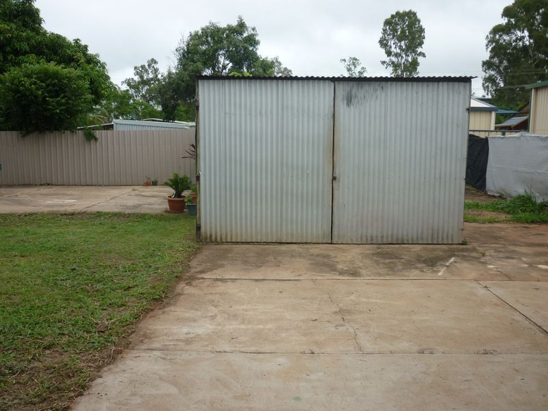 9 Mackay Street, Moranbah QLD 4744