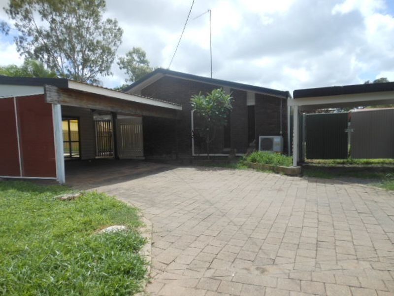 8 Barraclough Crescent, Moranbah QLD 4744