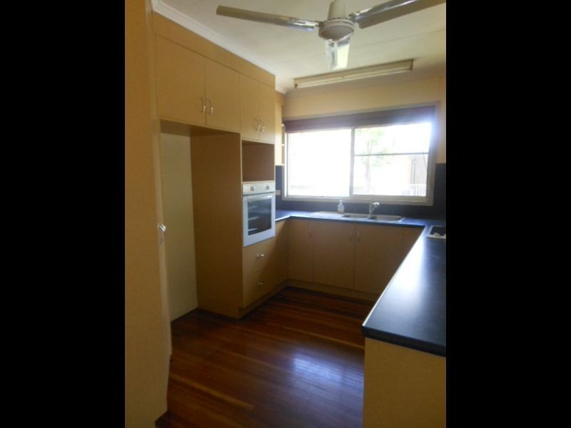40 Leichhardt Drive, Moranbah QLD 4744