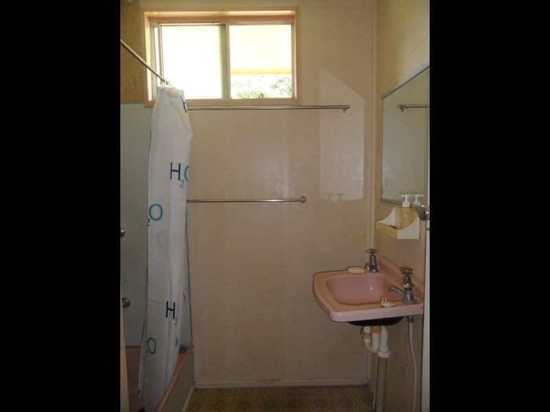 18 Andergrove Rd, Andergrove QLD 4740