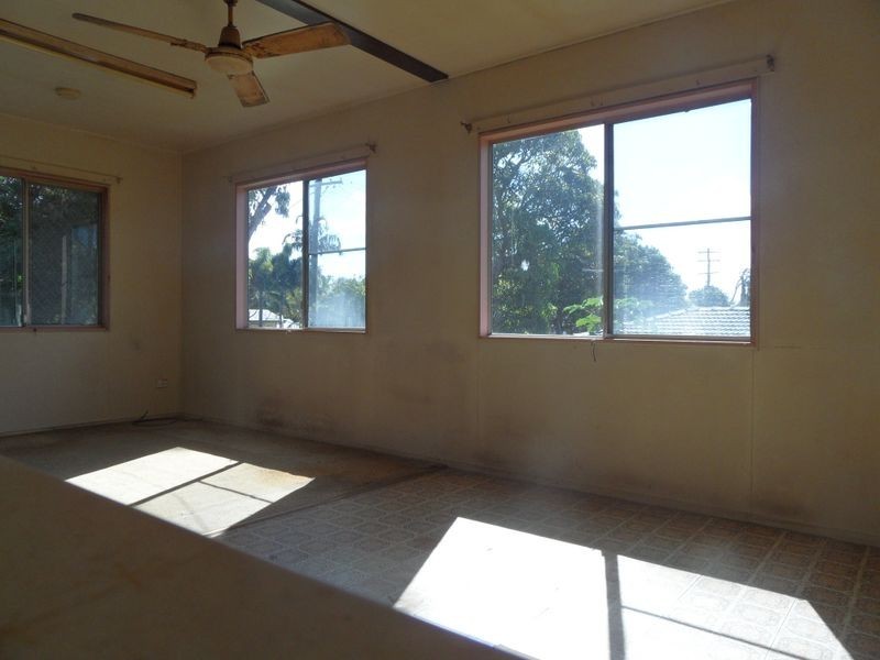 18 Andergrove Rd, Andergrove QLD 4740