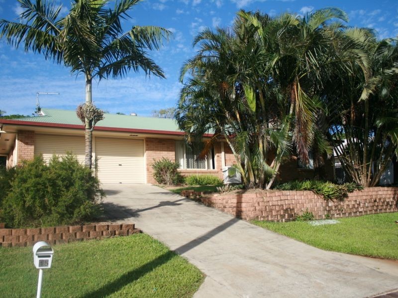 15 Brooksfield Drive, Sarina Beach QLD 4737