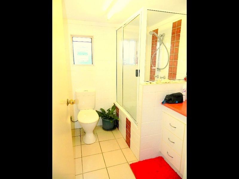 8 Knobel Street, North Mackay QLD 4740