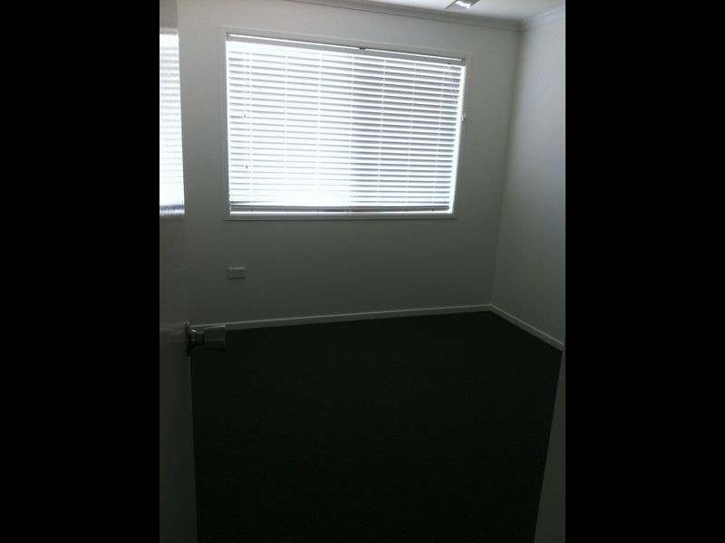 3 Barbat Court, Andergrove QLD 4740