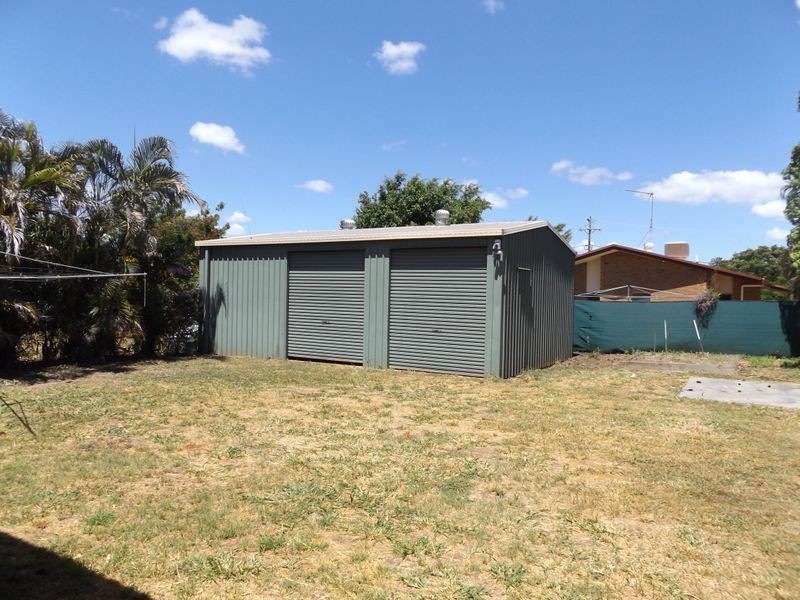 11 Rolfe Street, Moranbah QLD 4744