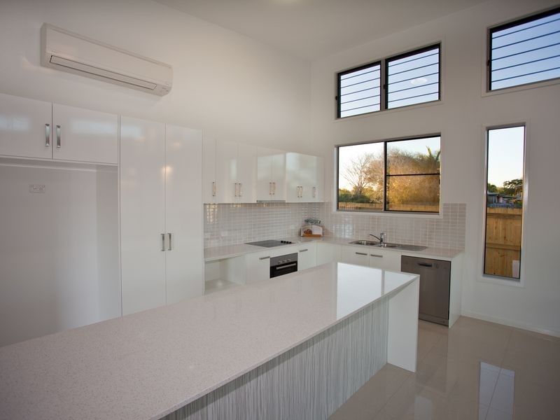 5 Owen Jenkins Drive, Sarina Beach QLD 4737