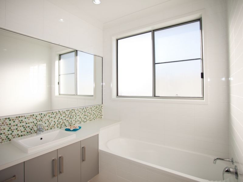5 Owen Jenkins Drive, Sarina Beach QLD 4737