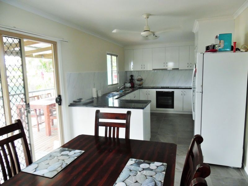 35 Cahill Crescent, Rural View QLD 4740