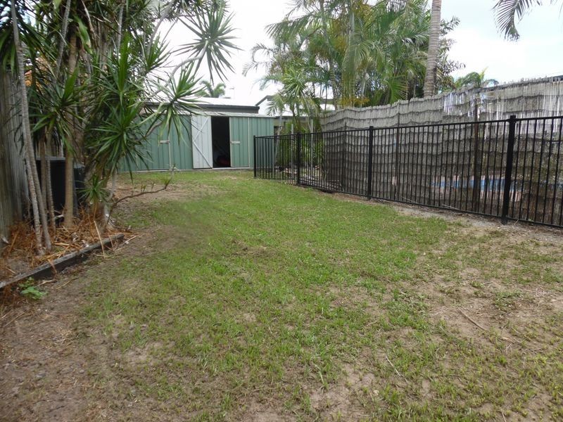 35 Cahill Crescent, Rural View QLD 4740