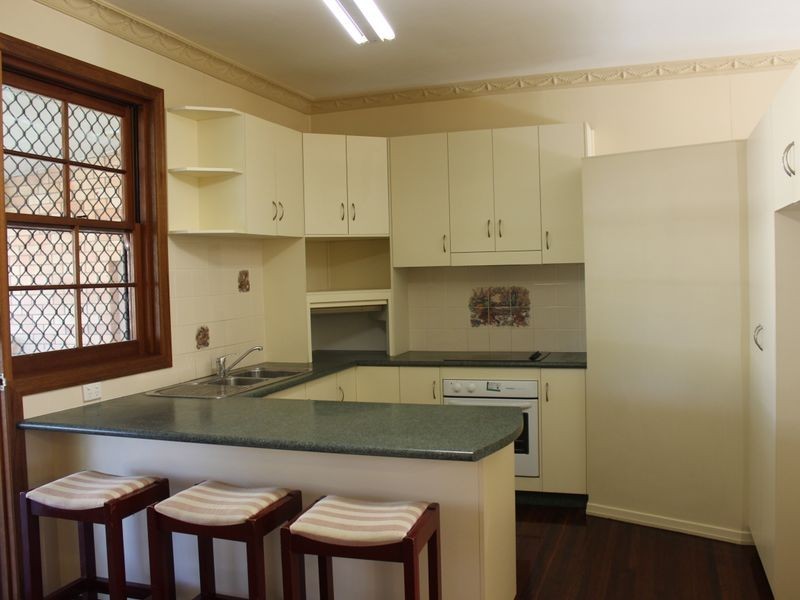 31 Keith Hamilton Street, West Mackay QLD 4740