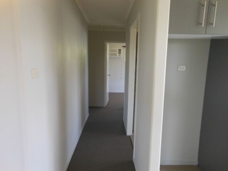 1 Bowen Court, Moranbah QLD 4744