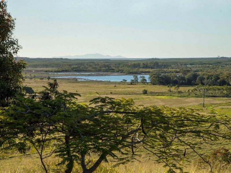 94 -102 Wallmans Road, Rural View QLD 4740